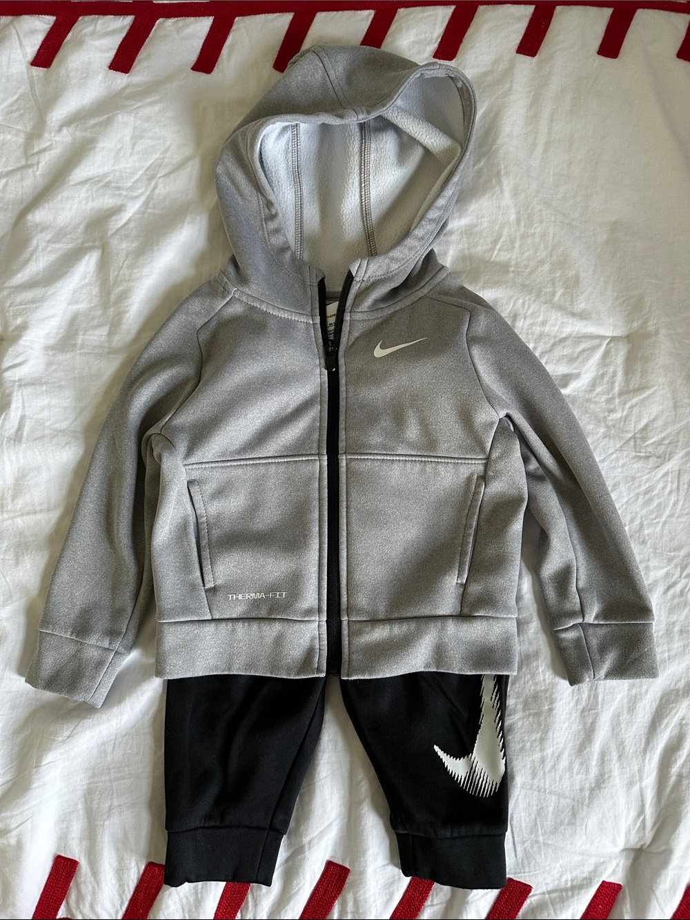 Nike Light Gray Hooded Zip Jacket with Black Athletic Pants
